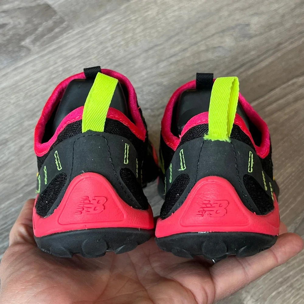New Balance‎ Minimus Trail 10 Women 5 Black Neon Pink Yellow Vibram WT10SO Shoes
